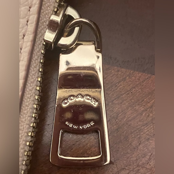 EMBOSSED HORSE AND CARRIAGE CHARLEY CROSSBODY IN PEBBLE LEATHER in Blush Pink - Picture 9 of 12